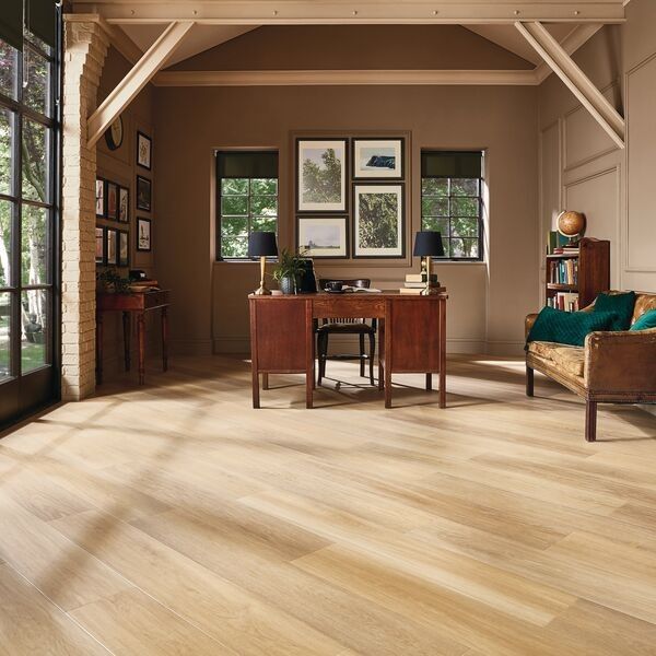 Karndean Art Select Plank Savannah Oak